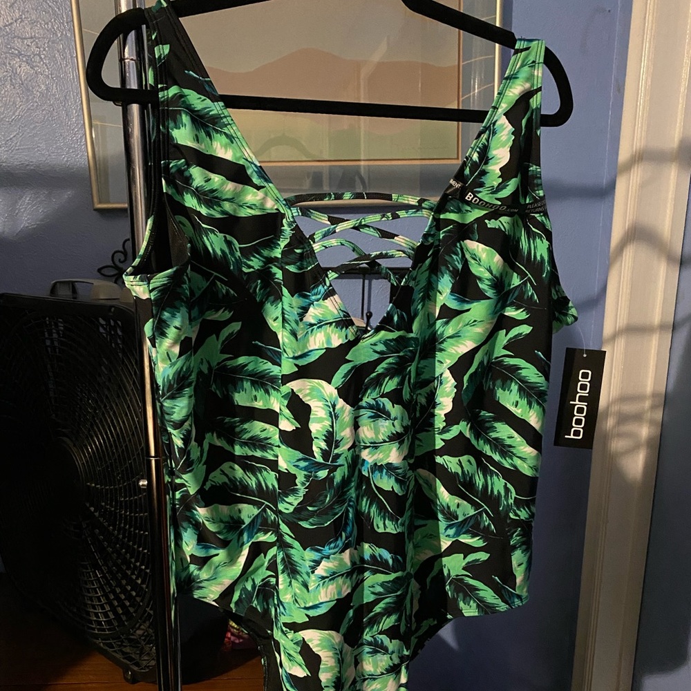 Boo Hoo tropical print one-piece swimsuit